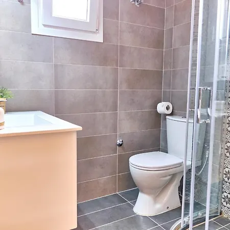 Vicky's Luxury Sidari Apartment
